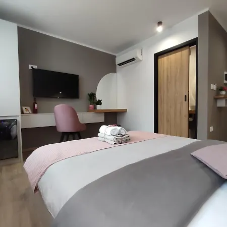 Boutique By Petric Winery Smještaj na farmi Dobravlje