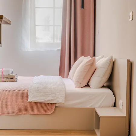 Boutique By Petric Winery Lantgård *